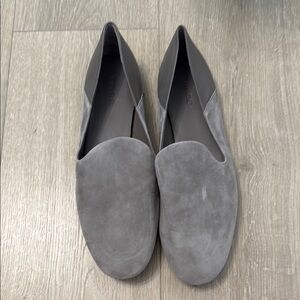 Vince suede loafer 10. New